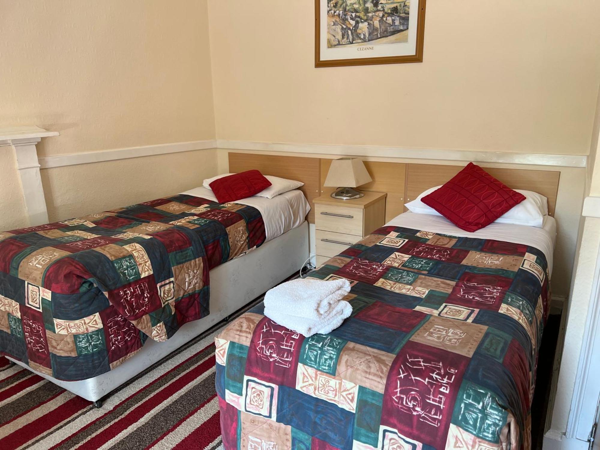 Strathpeffer Hotel Dış mekan fotoğraf